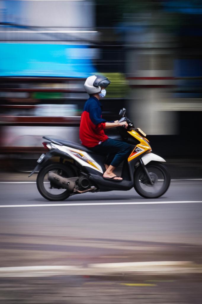 Panning on a moving motorcycle